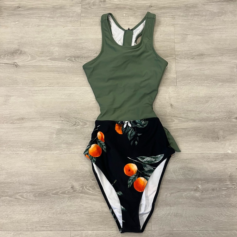 Swim bundle cupshe and lime ricki